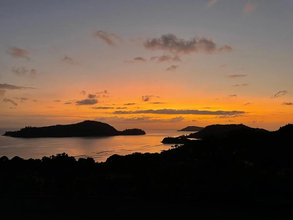 Western Ocean Breeze Self Catering Victoria 0*,