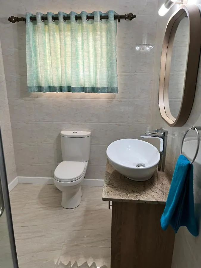Western Ocean Breeze Self Catering Victoria 0*,